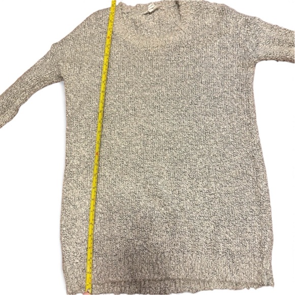 BCBGeneration Black and White Long Sleeve Sweater - Picture 7 of 7